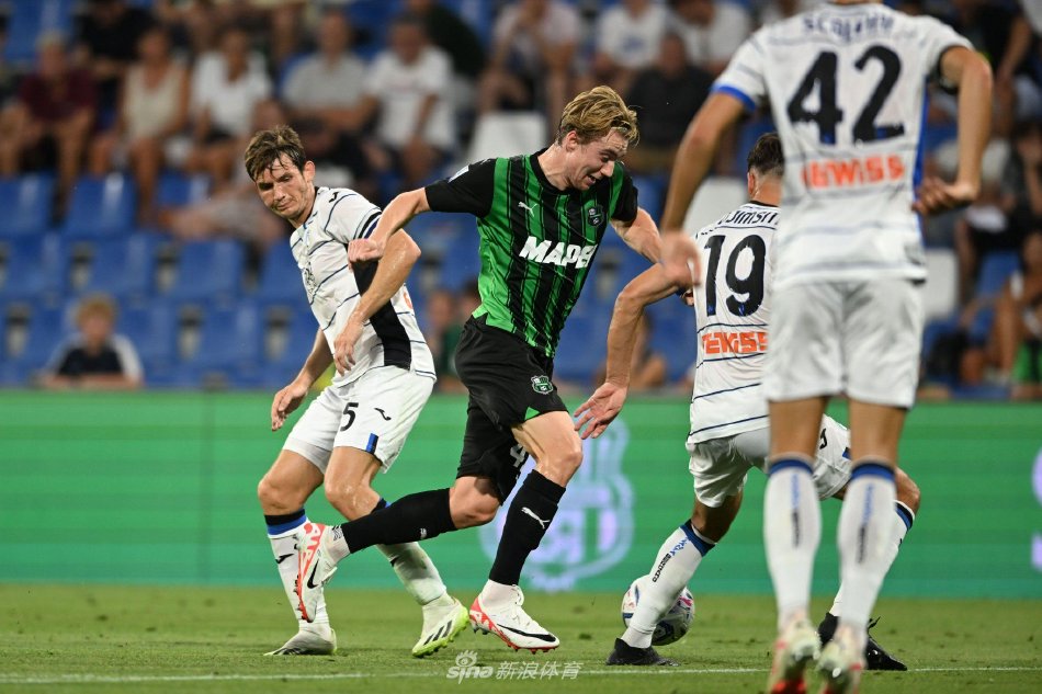 心球员德文 心球员德文