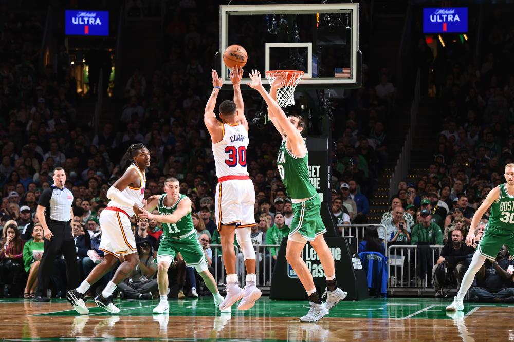 现代足球战 现代足球战