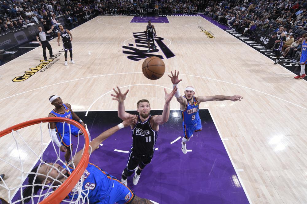 比甲挖走中 比甲挖走中